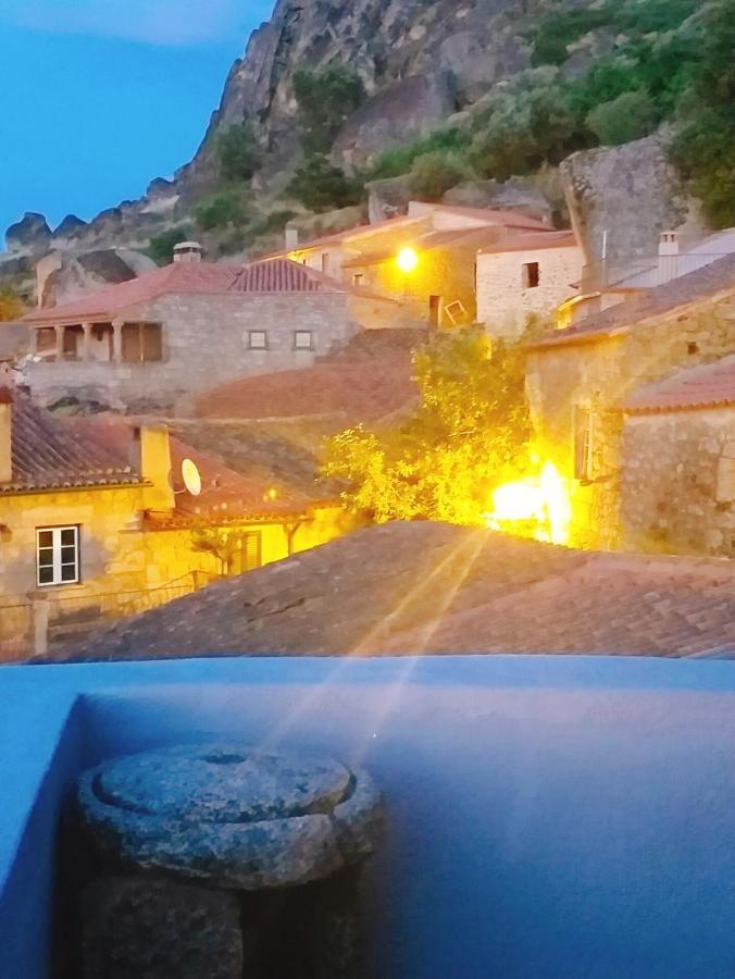 モンサント Casa Dos Sequeirasヴィラ エクステリア 写真